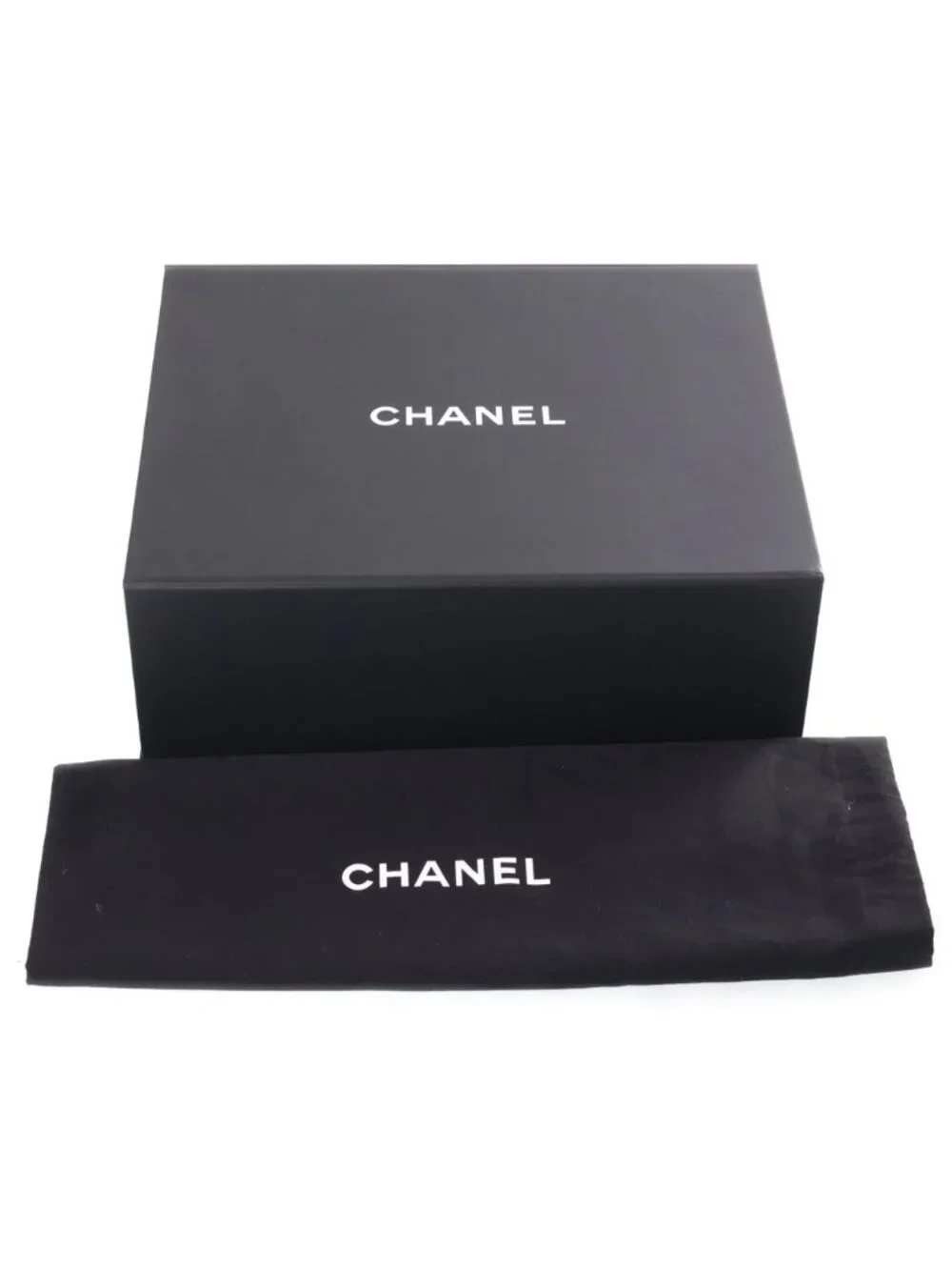 Chanel Hobo Quilted Chain Shoulder Bag Black Shiny Calfskin Gold